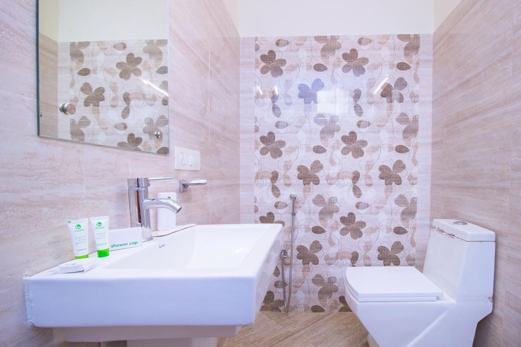 Itsy Hotels Arastu Inn Hyderabad Exterior photo